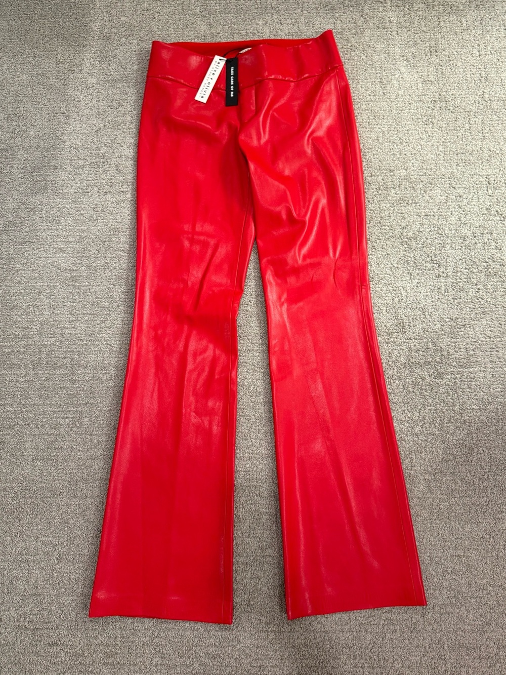 NEW ALICE + OLIVIA Red Fitted Vegan Leather Blazer Suit - Picture 10 of 15